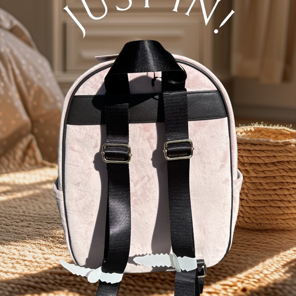 Stunning Juicy Couture Velour Dusty Blush Heritage backpack - Picture 2 of 7